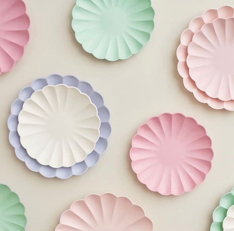 Bubblegum Pink Small Eco Plates (8 Pack)