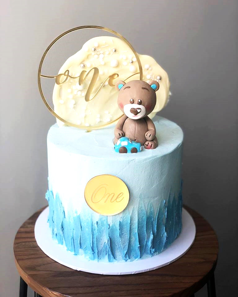 'One' Circle Cake Topper - Gold